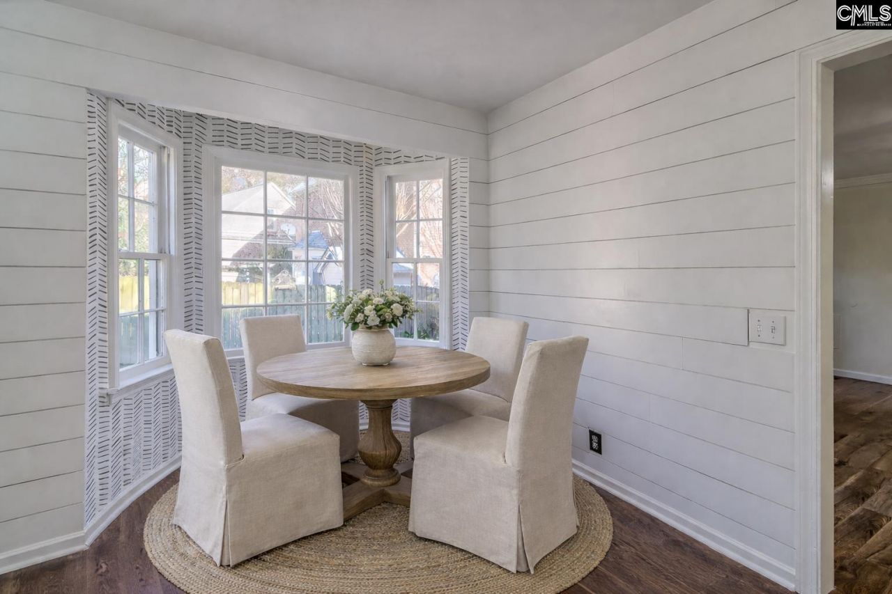 140 Old Pond Lane Photo 5