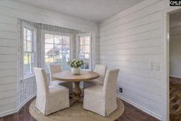 140 Old Pond Lane photo 4