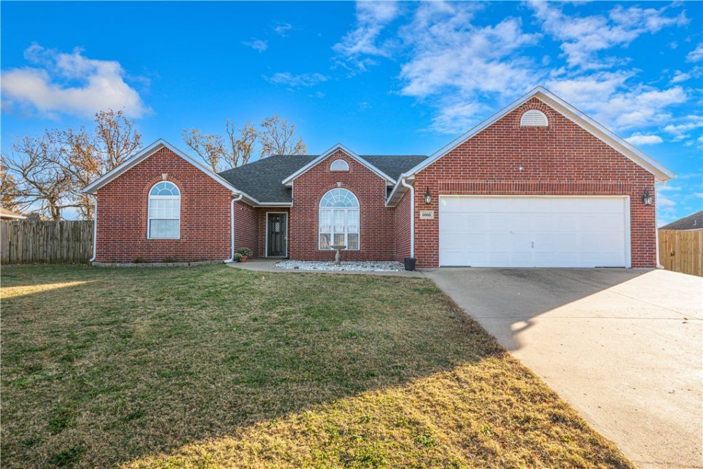 6008 David Drive Siloam Springs, AR 72761