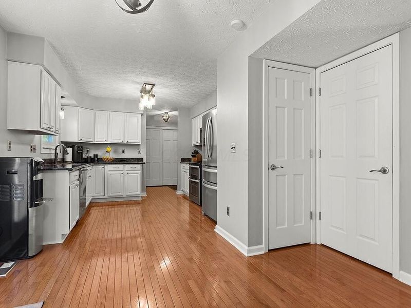 3754 Lake Cumberland Way, Grove City, OH 43123 Photo 8