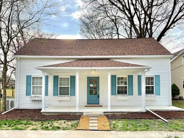 530 N Duncan Street, Marine, IL 62061