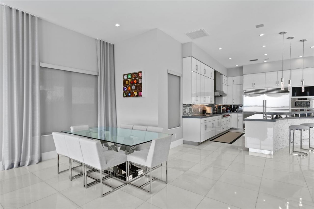 82 Martinique Avenue, Tampa, FL 33606 Photo