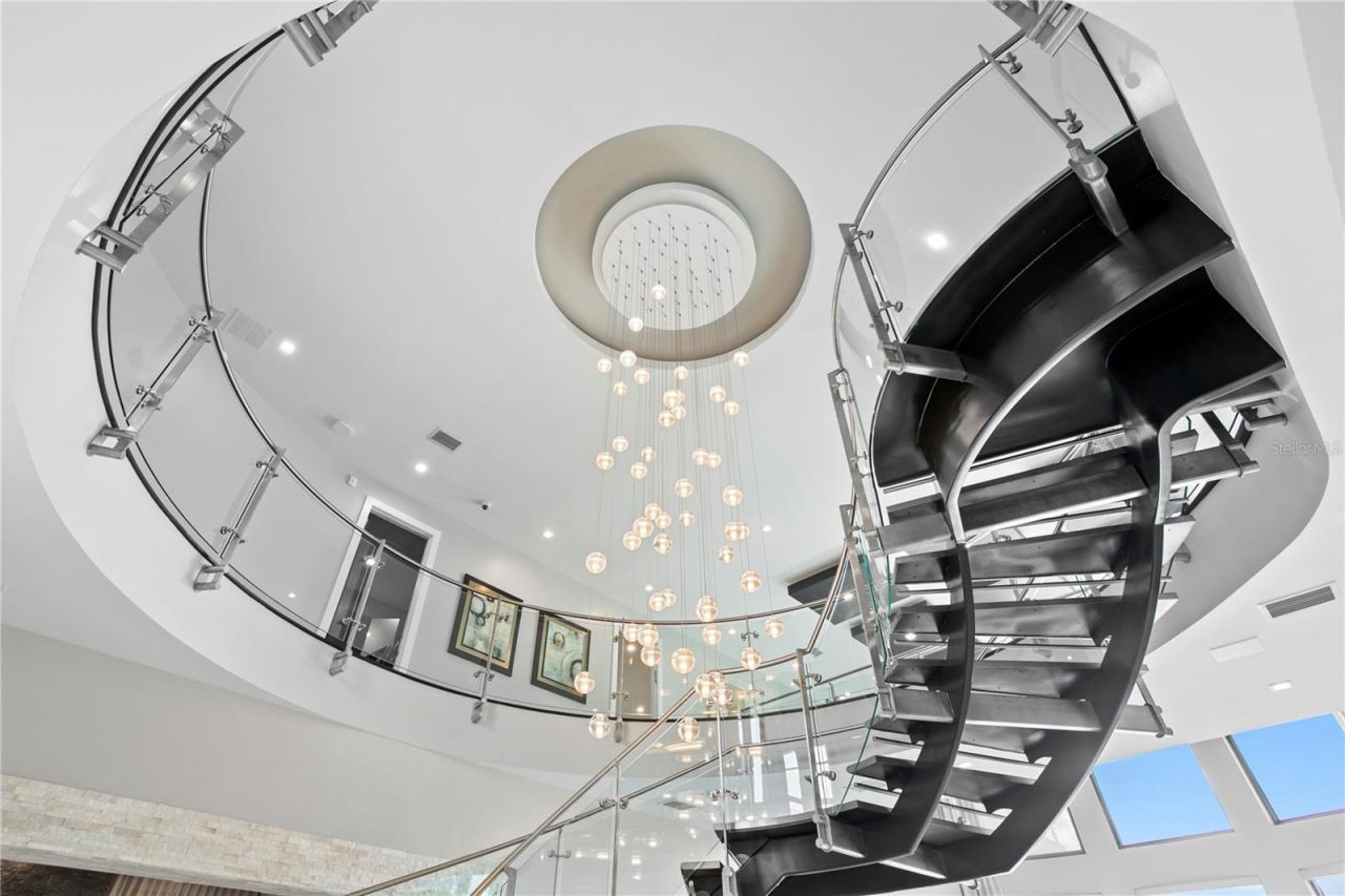 82 Martinique Avenue, Tampa, FL 33606 Photo