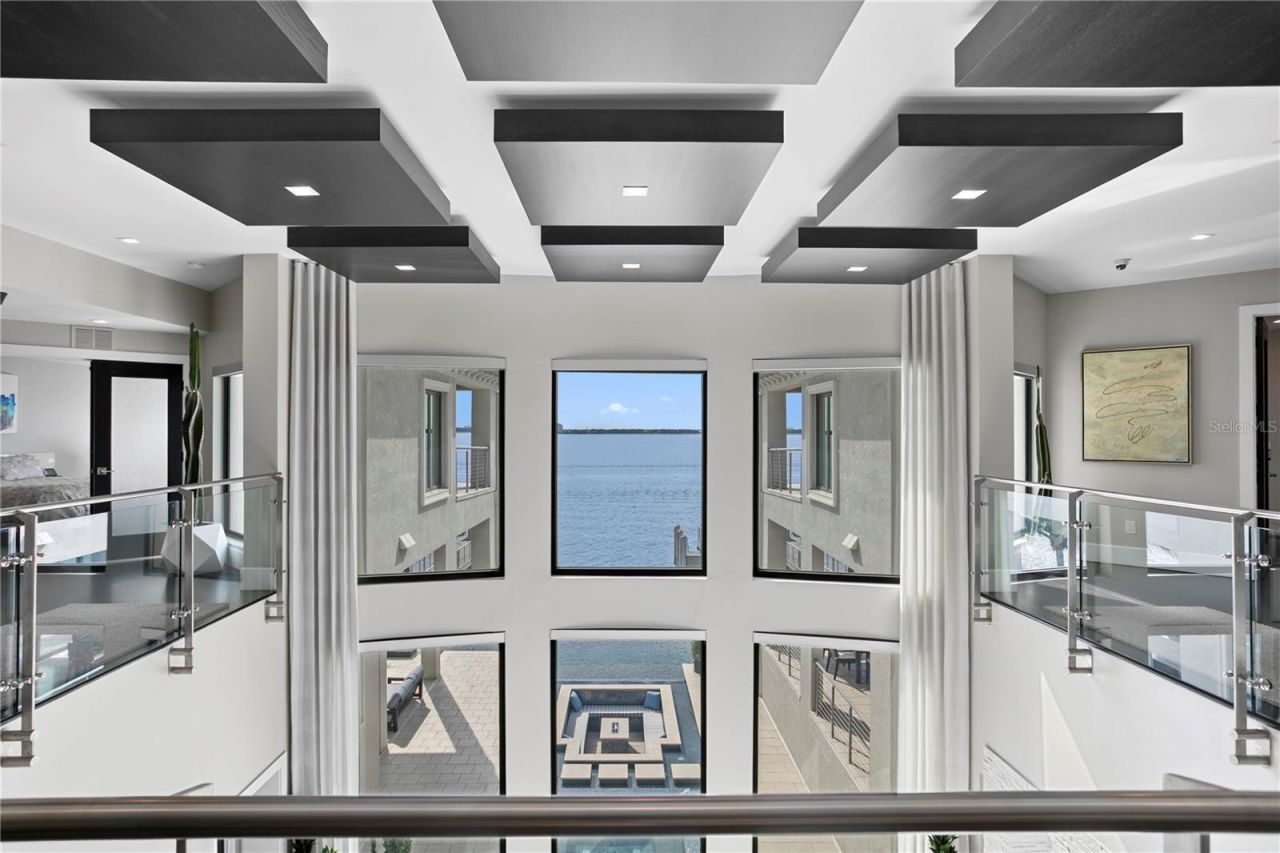 82 Martinique Avenue, Tampa, FL 33606 Photo