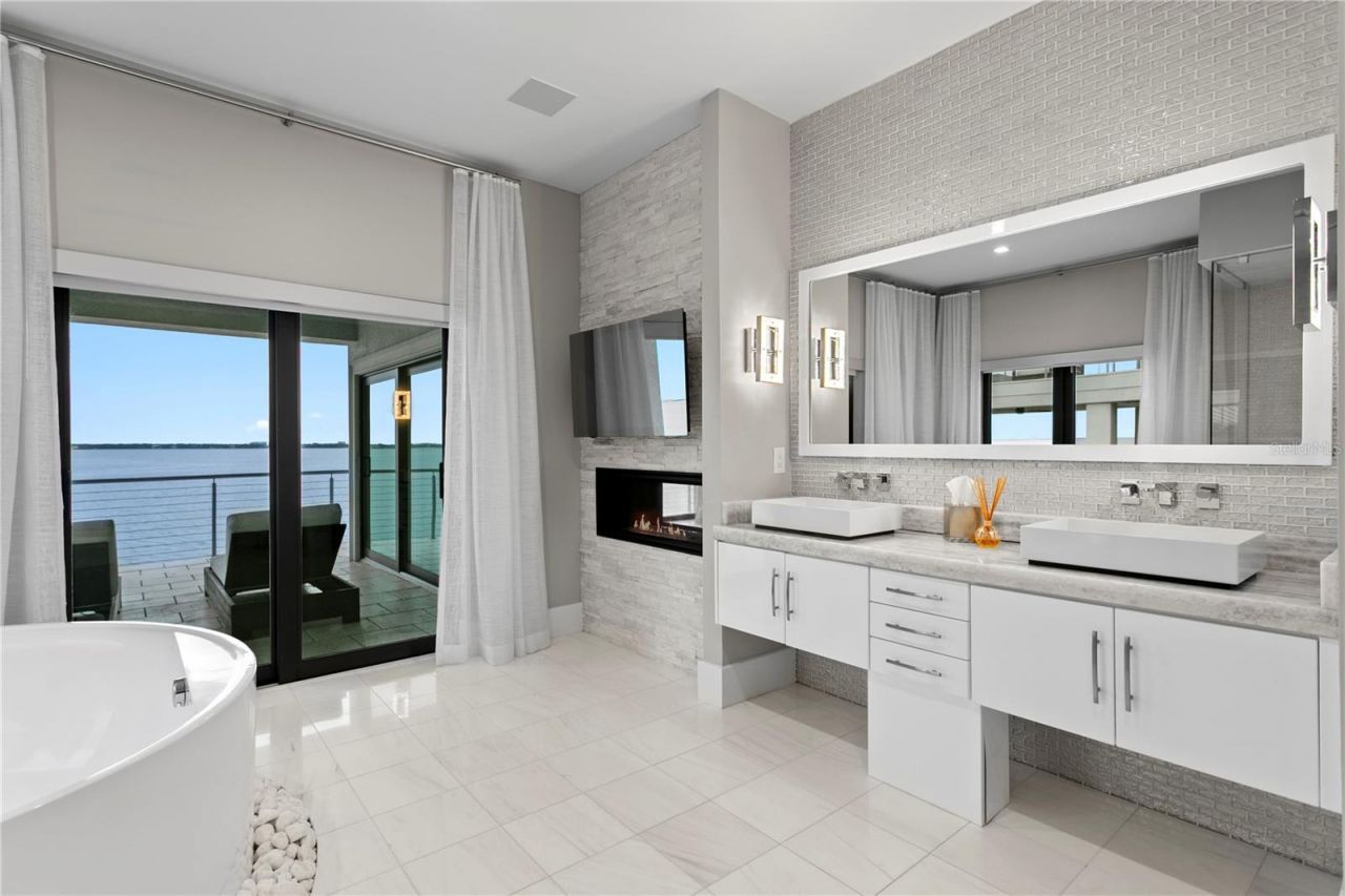 82 Martinique Avenue, Tampa, FL 33606 Photo