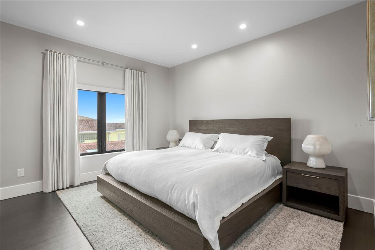 82 Martinique Avenue, Tampa, FL 33606 Photo