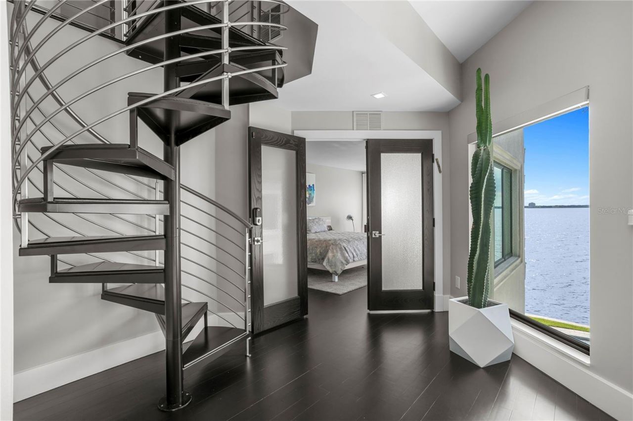 82 Martinique Avenue, Tampa, FL 33606 Photo