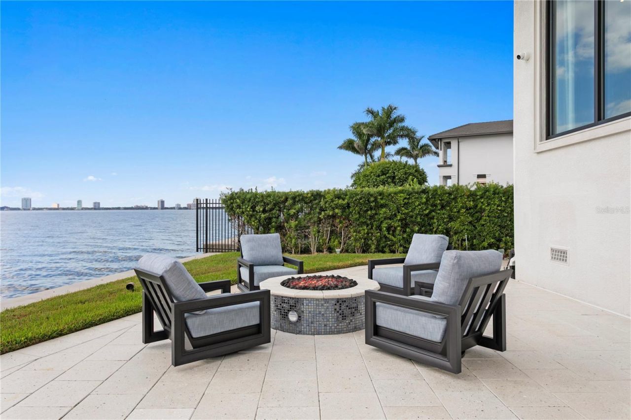 82 Martinique Avenue, Tampa, FL 33606 Photo