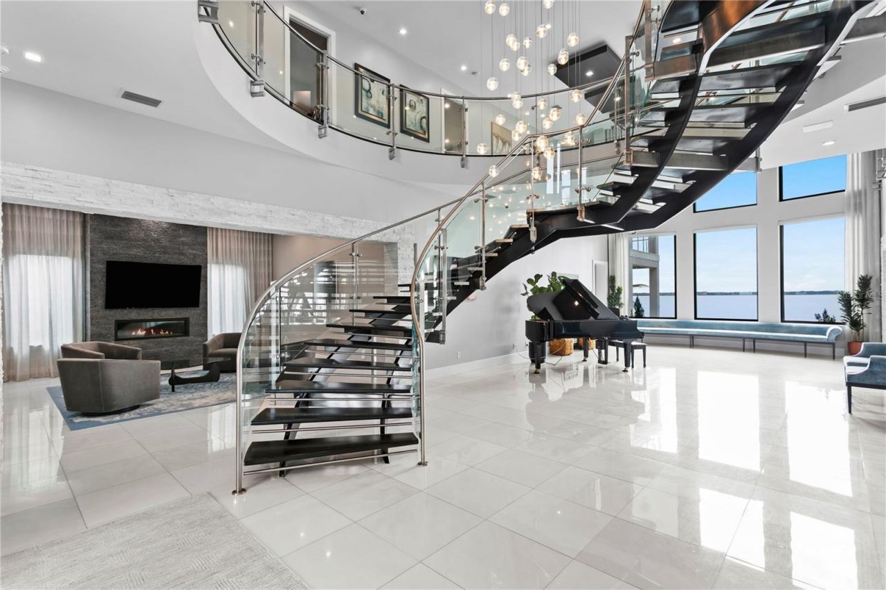 82 Martinique Avenue, Tampa, FL 33606 Photo