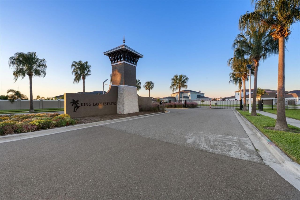 9185 Sanders Tree Loop, Wesley Chapel, FL 33545 Photo