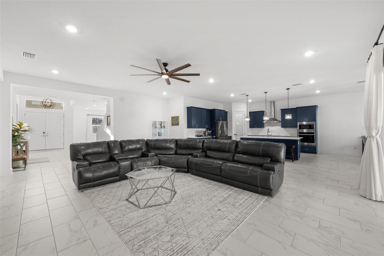 9185 Sanders Tree Loop, Wesley Chapel, FL 33545 Photo