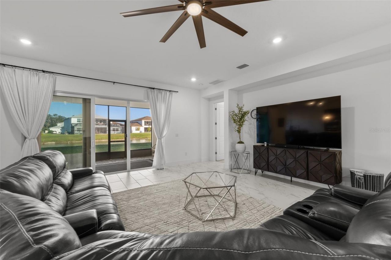 9185 Sanders Tree Loop, Wesley Chapel, FL 33545 Photo