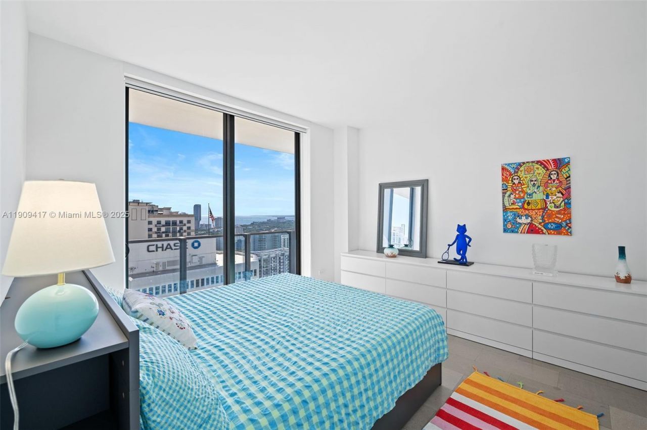 88 SW 7th St, Unit 3101, Miami, FL 33130 Photo