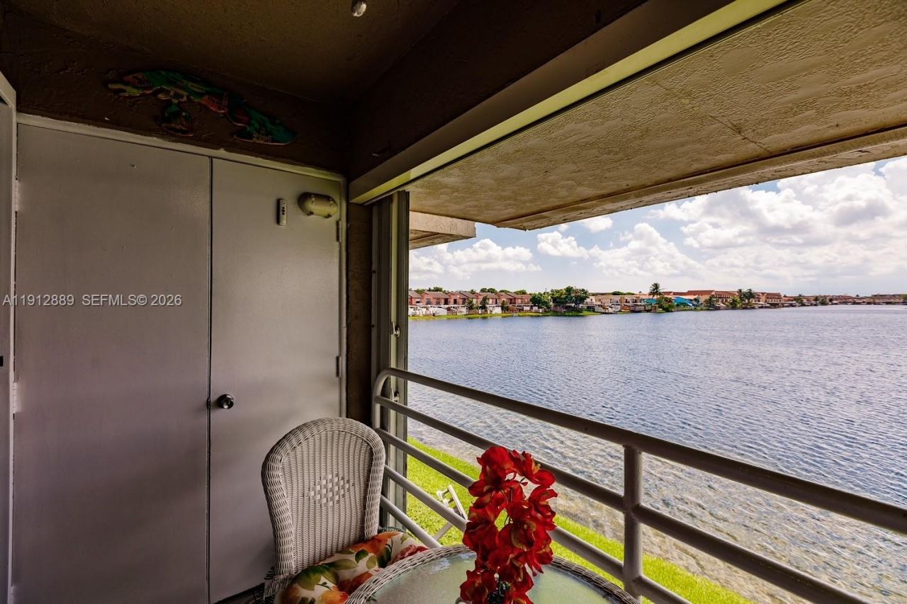 2670 W 60th St, Unit 90, Hialeah, FL 33016 Photo