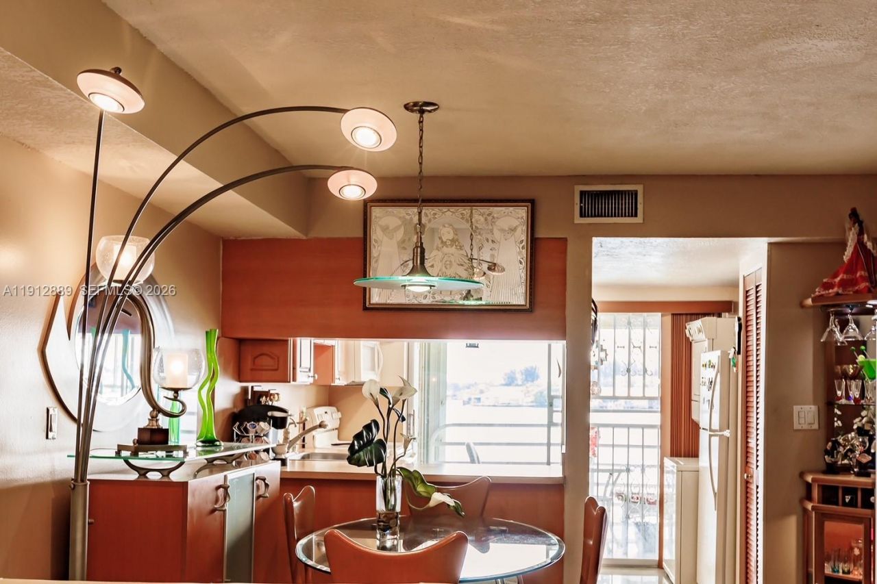 2670 W 60th St, Unit 90, Hialeah, FL 33016 Photo