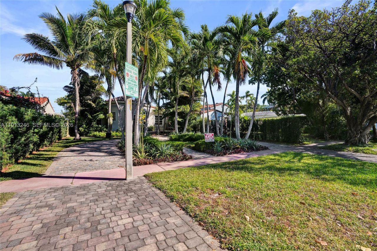 1335 Lenox Ave, Miami Beach, FL 33139 Photo