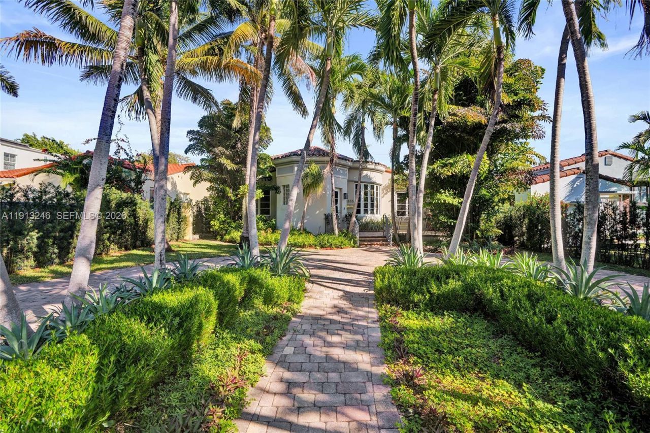 1335 Lenox Ave, Miami Beach, FL 33139 Photo