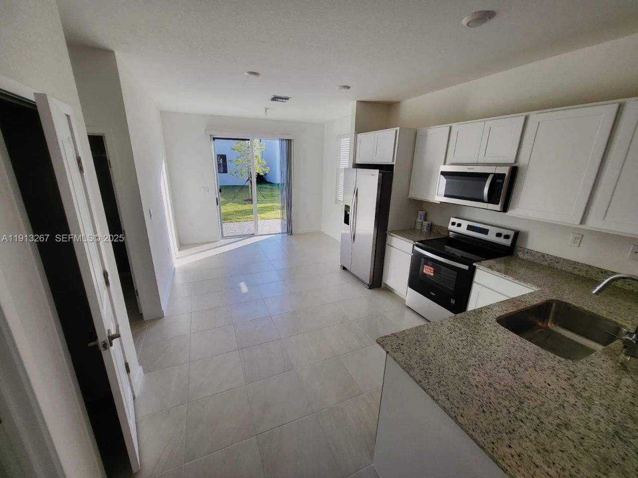 1683 SE 7th Ln, Unit 1683, Homestead, FL 33033 Photo