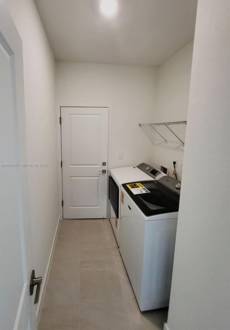 1683 SE 7th Ln, Unit 1683, Homestead, FL 33033 Photo