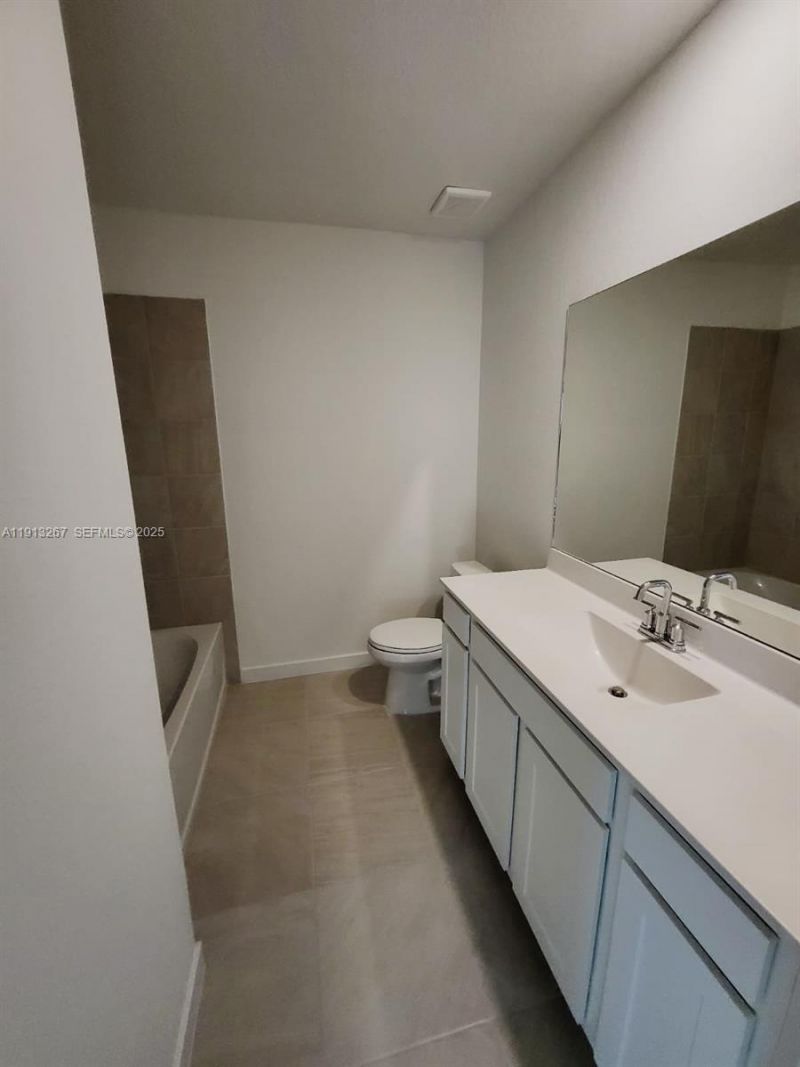 1683 SE 7th Ln, Unit 1683, Homestead, FL 33033 Photo
