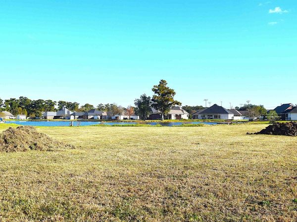 138 North Eagle Drive, Houma, LA 70364