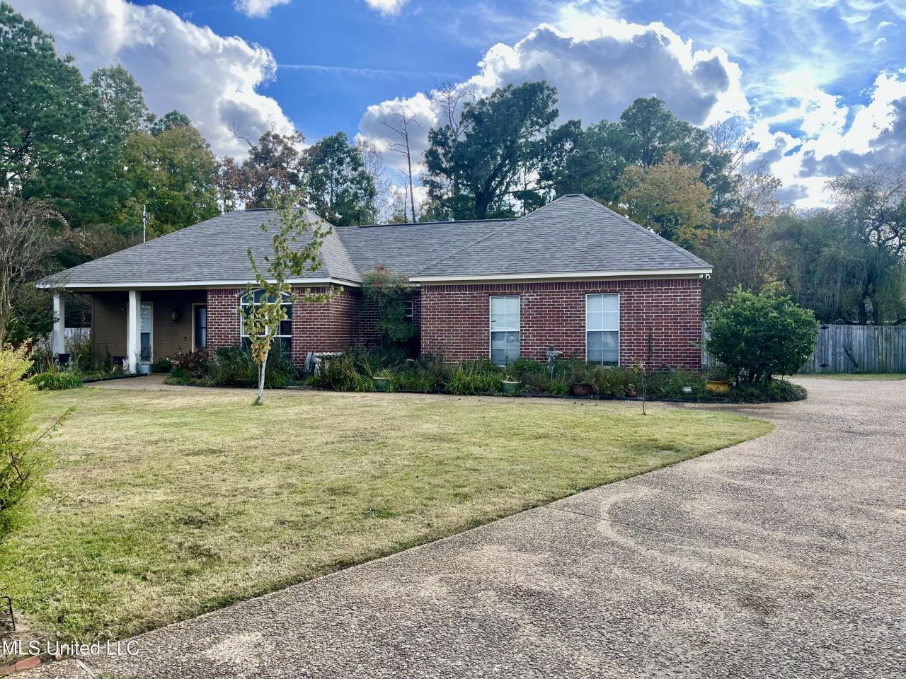 204 Riverbirch Cove, Brandon, MS 39047 Main Photo