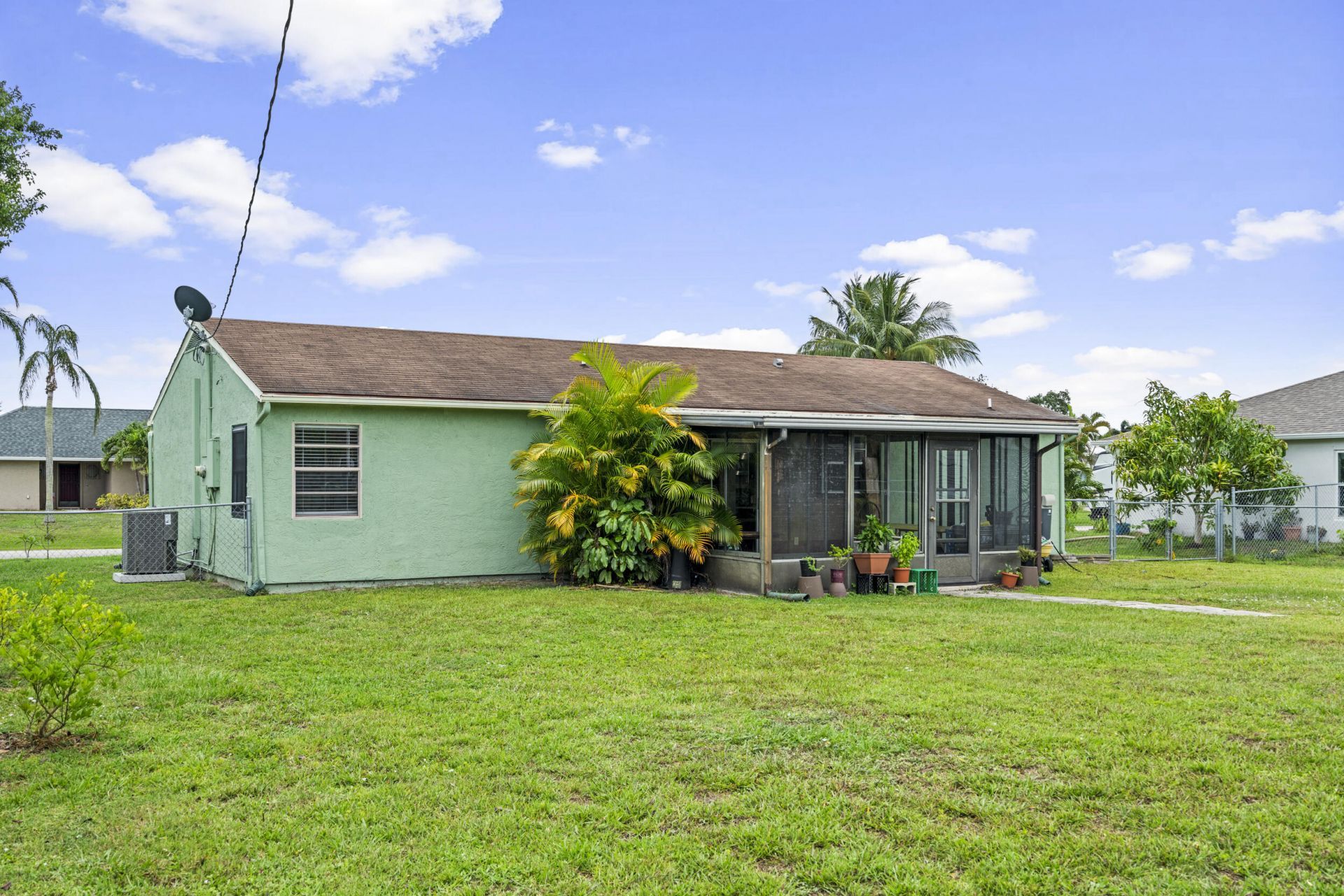 849 SE Celtic Avenue, Port Saint Lucie, FL 34983 Photo