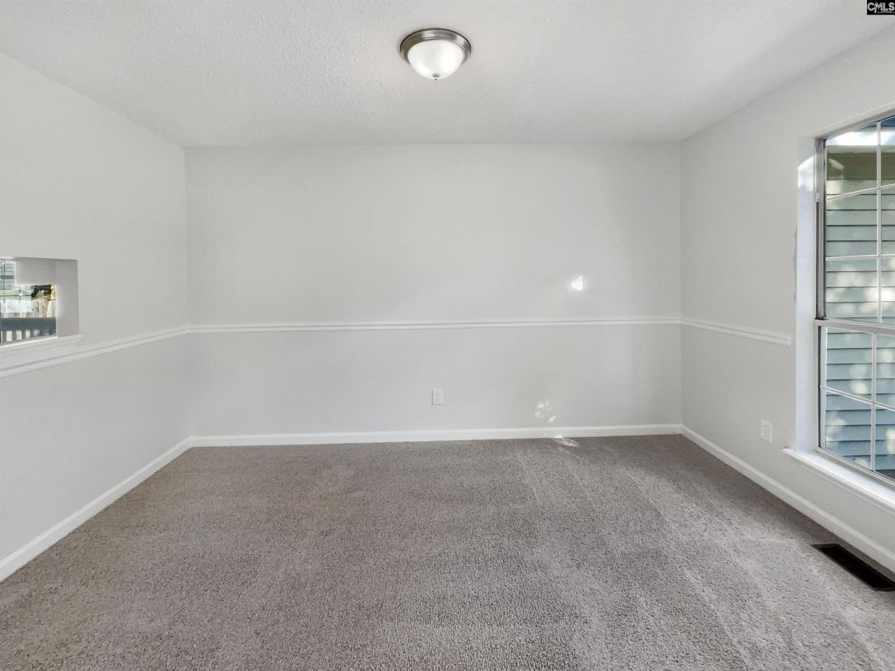 221 Salusbury Lane Photo 9