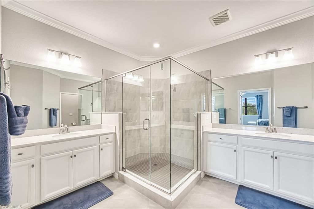 12000 Hawthorn Lake Dr, Unit 202, Fort Myers, FL 33913 Photo