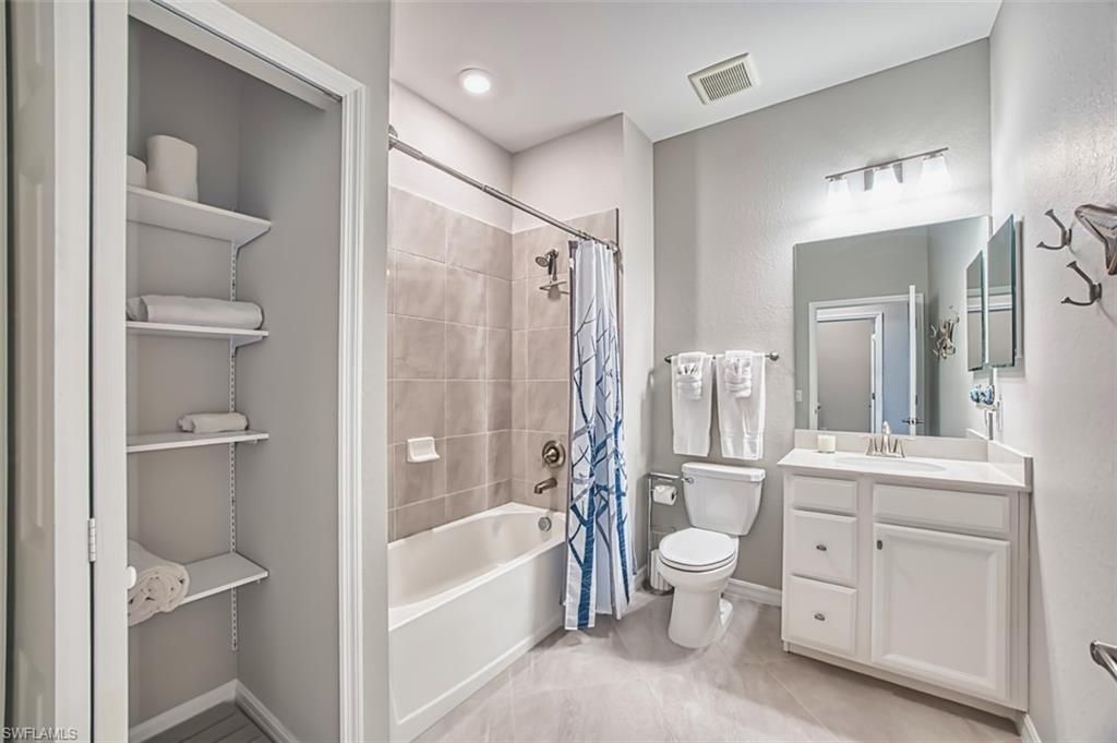 12000 Hawthorn Lake Dr, Unit 202, Fort Myers, FL 33913 Photo