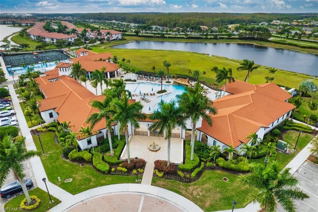 12000 Hawthorn Lake Dr, Unit 202, Fort Myers, FL 33913 Photo