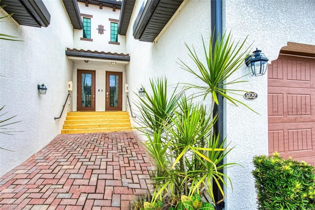 12000 Hawthorn Lake Dr, Unit 202, Fort Myers, FL 33913 Photo