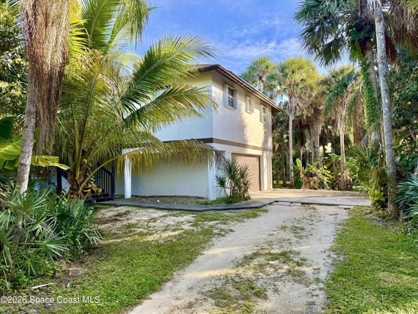 111 Seagrape Road, Melbourne Beach, FL 32951