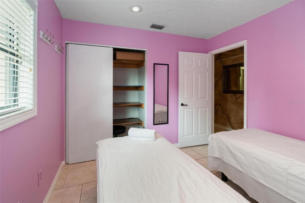 4900 33rd Avenue N, Saint Petersburg, FL 33710 Photo