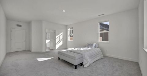 6870 Pilot Peak Road, Sparks, NV 89436 Photo