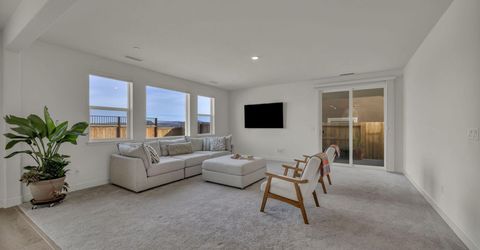 6870 Pilot Peak Road, Sparks, NV 89436 Photo