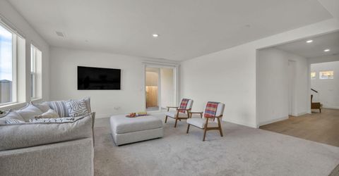 6870 Pilot Peak Road, Sparks, NV 89436 Photo