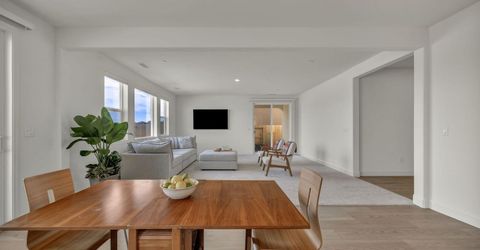 6870 Pilot Peak Road, Sparks, NV 89436 Photo