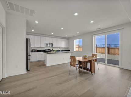 6870 Pilot Peak Road, Sparks, NV 89436 Photo