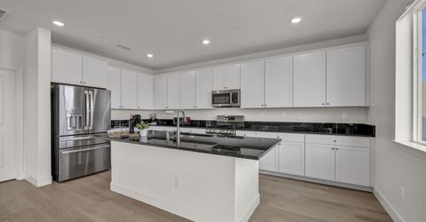 6870 Pilot Peak Road, Sparks, NV 89436 Photo