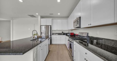 6870 Pilot Peak Road, Sparks, NV 89436 Photo