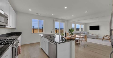 6870 Pilot Peak Road, Sparks, NV 89436 Photo