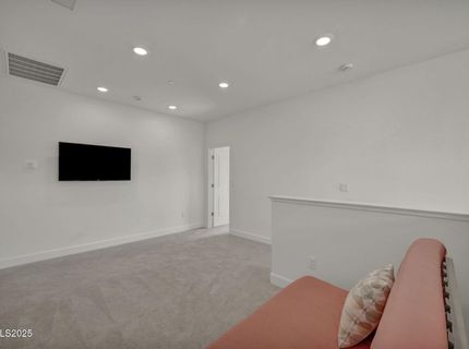 6870 Pilot Peak Road, Sparks, NV 89436 Photo