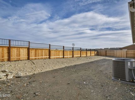 6870 Pilot Peak Road, Sparks, NV 89436 Photo