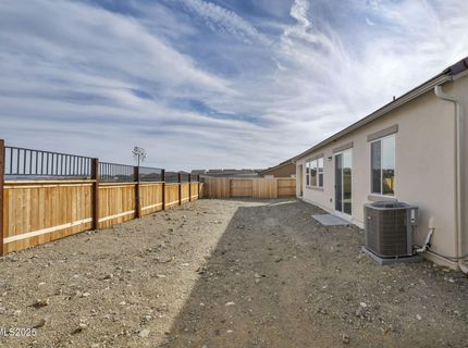 6870 Pilot Peak Road, Sparks, NV 89436 Photo