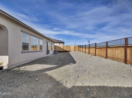6870 Pilot Peak Road, Sparks, NV 89436 Photo
