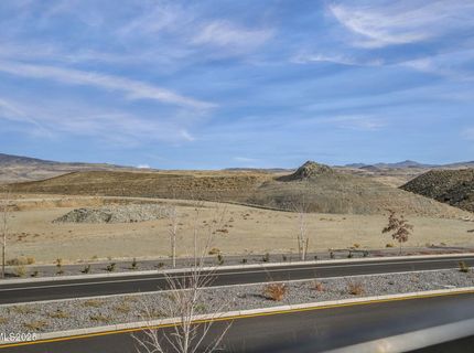 6870 Pilot Peak Road, Sparks, NV 89436 Photo