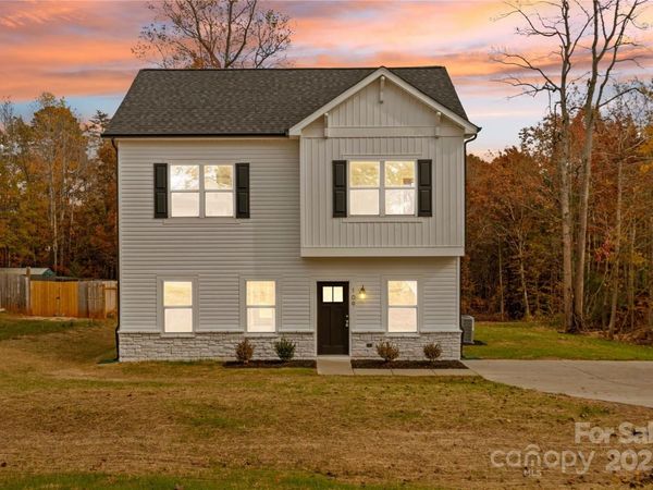 109 Titleist Drive, Statesville, NC 28677