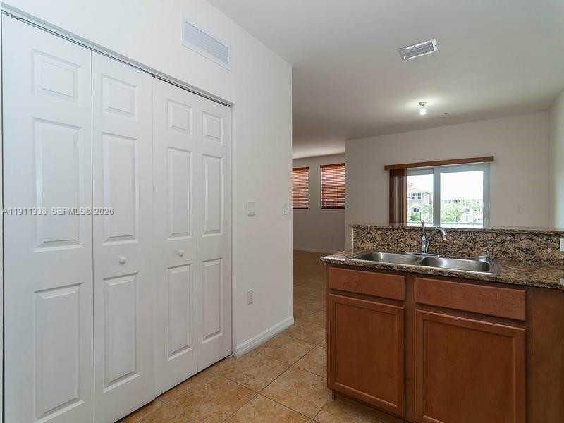 8833 NW 107th Ct, Unit 205, Doral, FL 33178 Photo