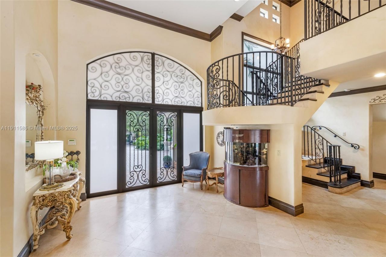 7030 SW 72nd Ct, Miami, FL 33143 Photo